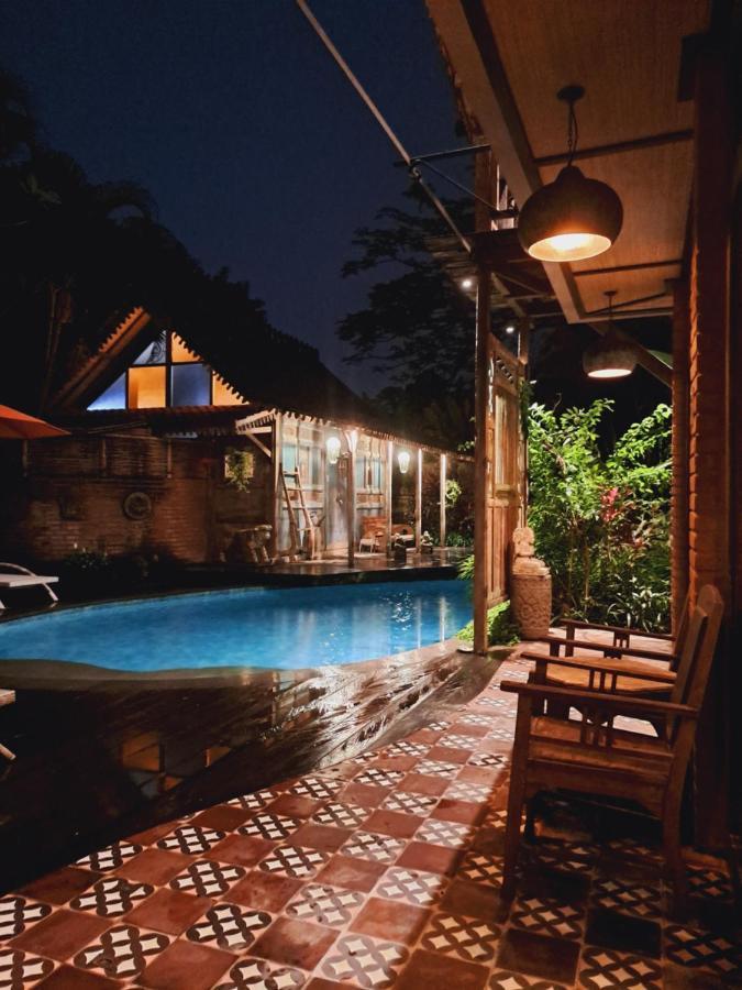 אובוד Ayu Dira Heritage House מראה חיצוני תמונה