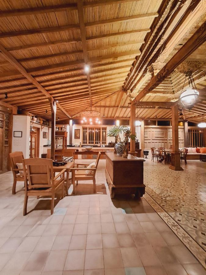 אובוד Ayu Dira Heritage House מראה חיצוני תמונה
