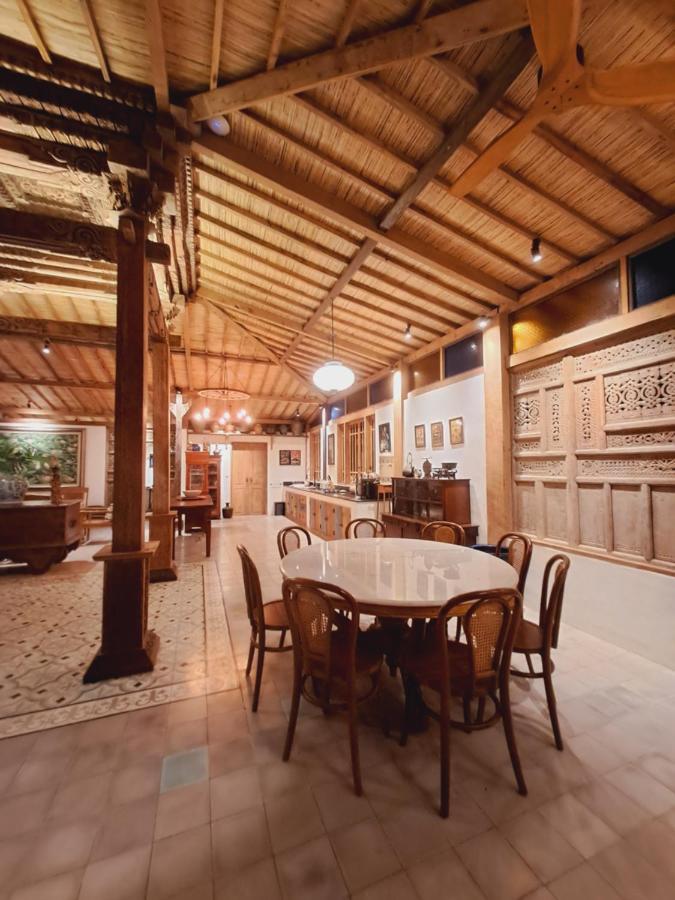 אובוד Ayu Dira Heritage House מראה חיצוני תמונה